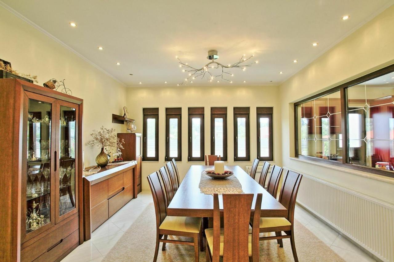 Acharavi Beach Villa By Posarellivillas מראה חיצוני תמונה
