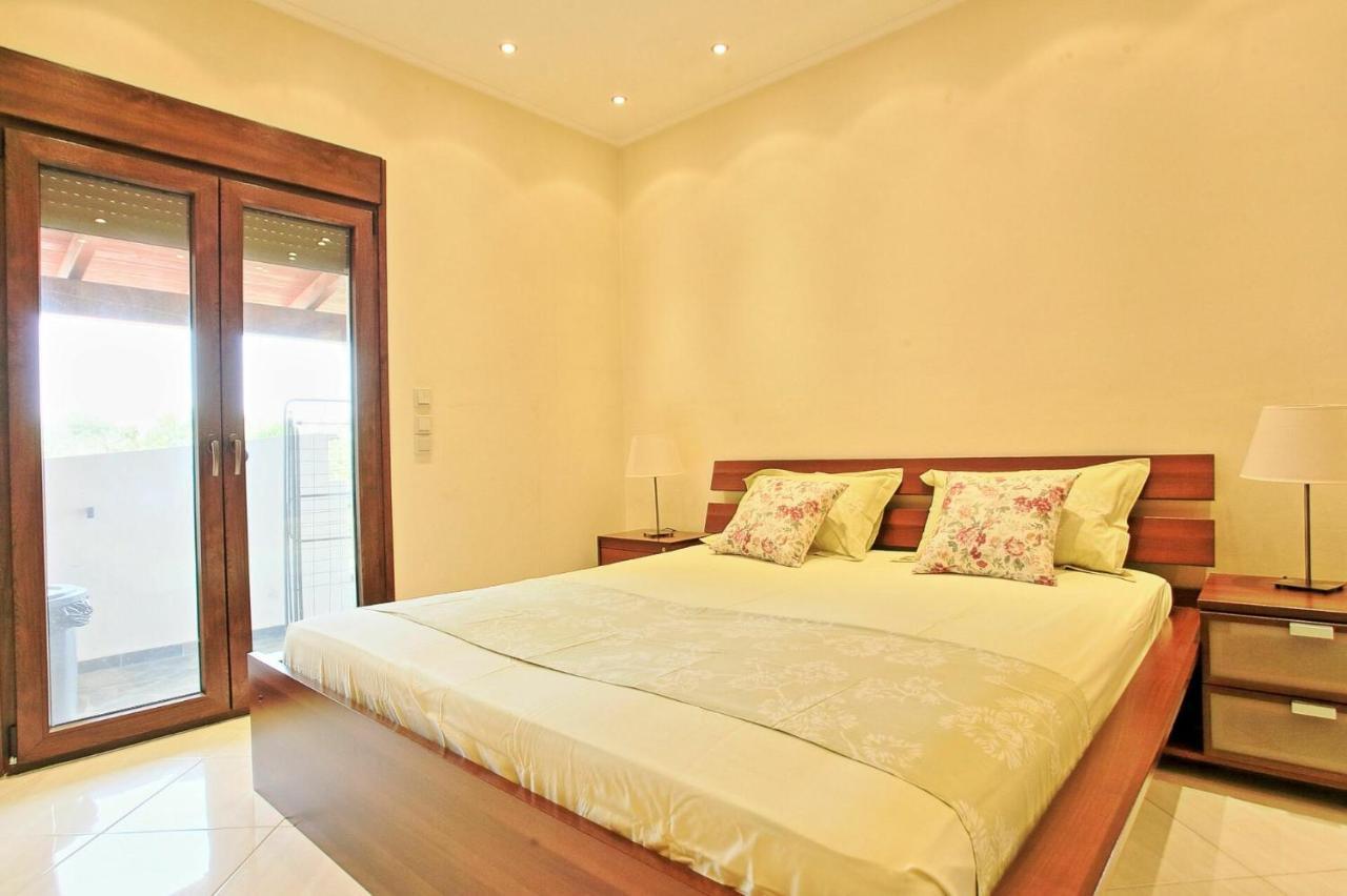 Acharavi Beach Villa By Posarellivillas מראה חיצוני תמונה